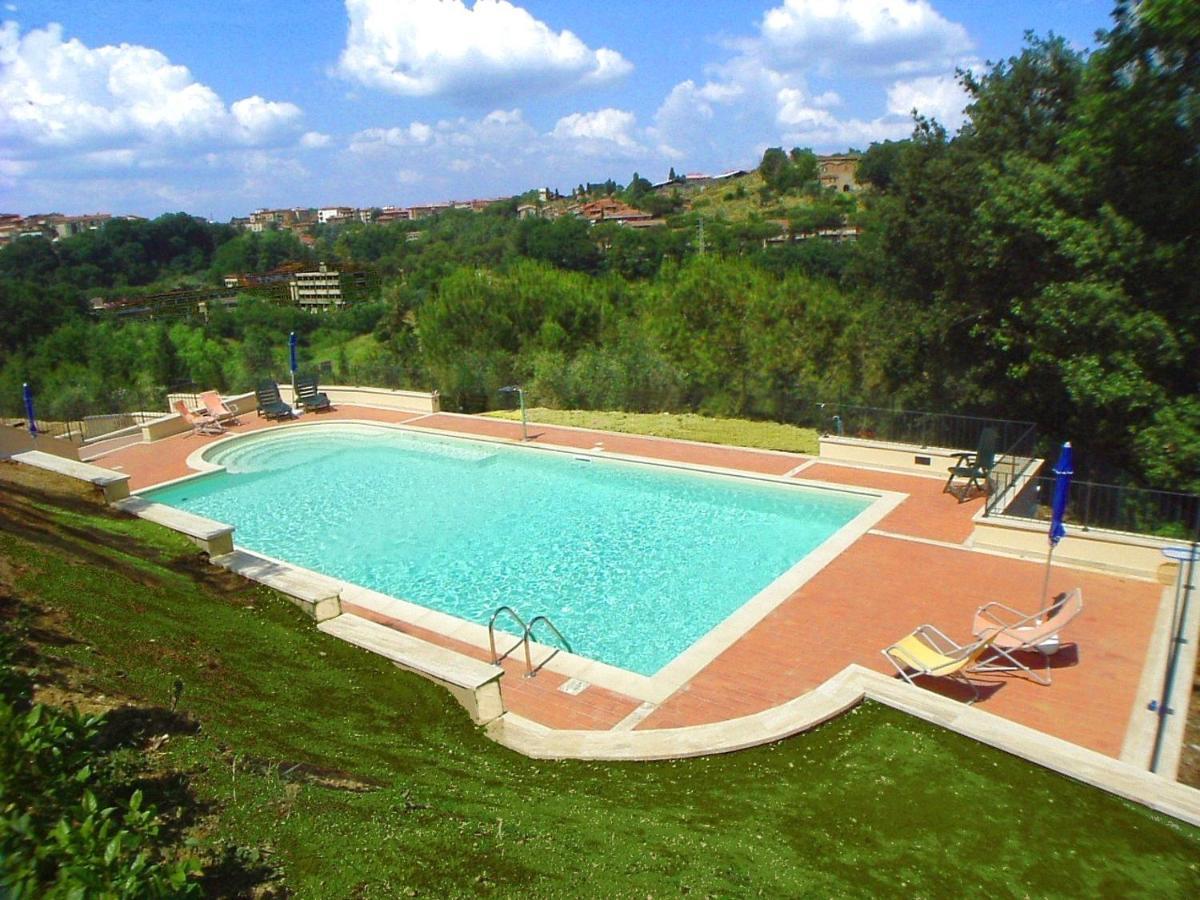 Residence Le Meridiane Сиена Екстериор снимка