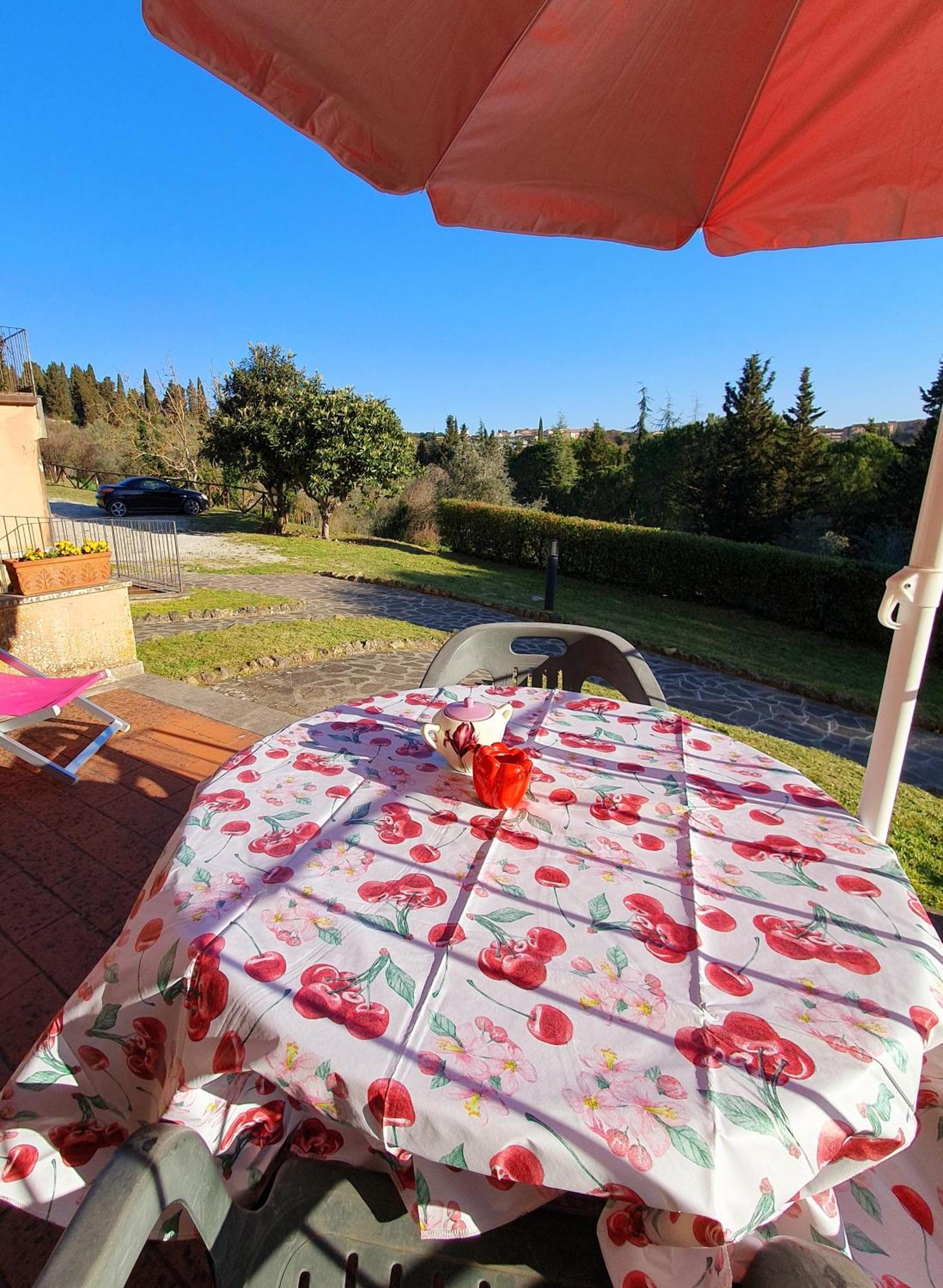 Residence Le Meridiane Сиена Екстериор снимка
